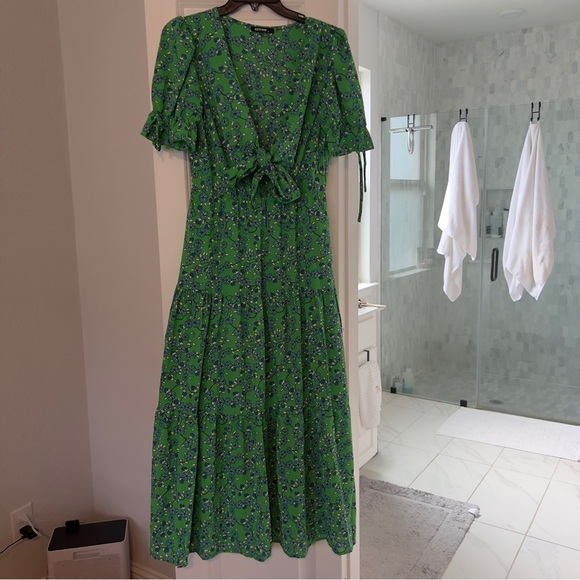 GREEN FLOWER DRESS SIZE M - Picture 3 of 5